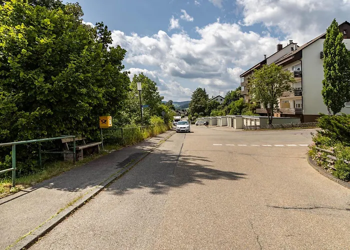 Sommerberg Semesterbostad *